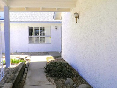Entry to home/Courtyard