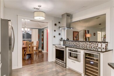 Lots of counter-top space!