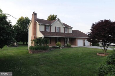 11 E Pennsylvania Ave, Stewartstown, PA 17363 - photo 2