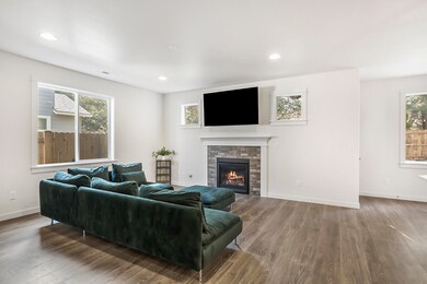 20441 SE Senden Ln, Bend, OR 97702 - photo 7