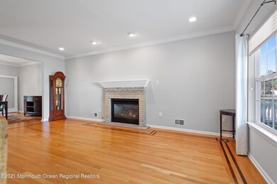02_1606Westfield_1_LivingRoom_HiRes
