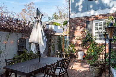 11 Poulnot Ln Charleston SC-small-006-7-