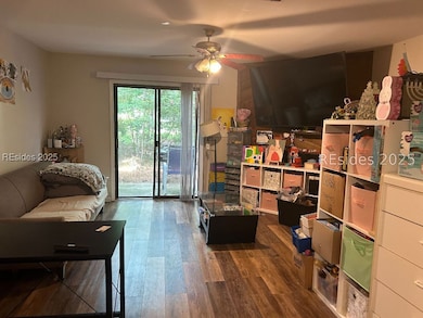 96 Mathews Dr unit 223, Hilton Head Island, SC 29926 - photo 6
