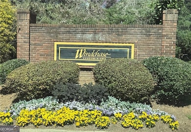 4362 Thunder Fork Dr, Stone Mountain, GA 30083 - photo 2