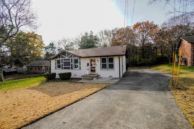 105 Oakwood Ct, Hendersonville, TN 37075 - photo 2