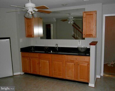 6402 Wood Pointe Dr, Glenn Dale, MD 20769 - photo 2