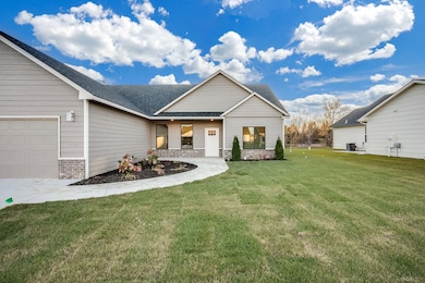 613 S Sweetwater Cir, Maize, KS 67101 - photo 2