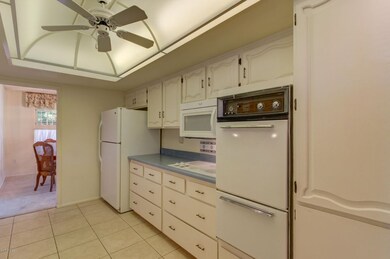 17841 N 102nd Dr unit 42, Sun City, AZ 85373 - photo 6