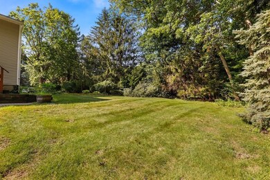 17 Strawberry Hill Rd, Andover, MA 01810 - photo 5