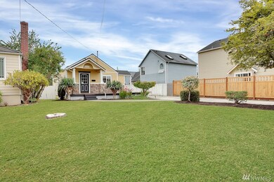 1115 Lafromboise St, Enumclaw, WA 98022 - photo 2