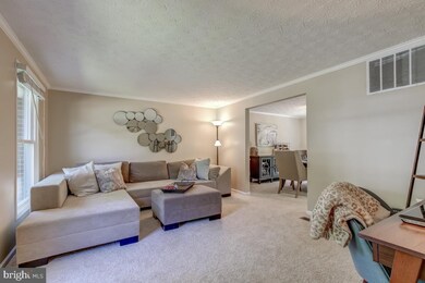 1372 Rock Chapel Rd, Herndon, VA 20170 - photo 5