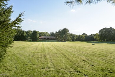 Duncan_Ln_SE_5666_Caledonia_49316-50