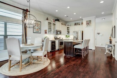 5805 Larkin St, Houston, TX 77007 - photo 3