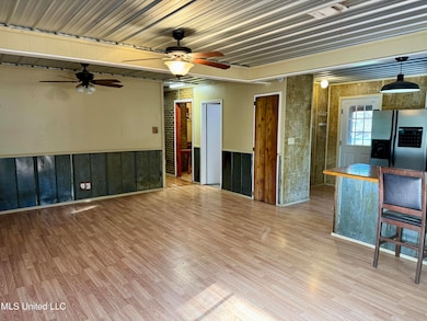 unlisted-address, Laurel, MS 39443 - photo 3