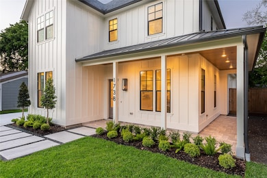 1738 De Milo Dr, Houston, TX 77018 - photo 2