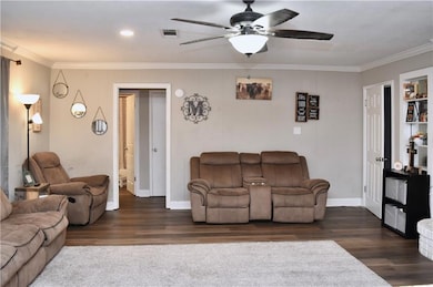 76 Little John Ln, Dry Prong, LA 71423 - photo 5