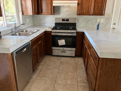 1184 Bridgeford Ave, Gridley, CA 95948 - photo 6