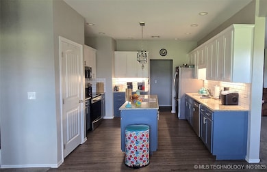 451 Brandon Ln, Vinita, OK 74301 - photo 6