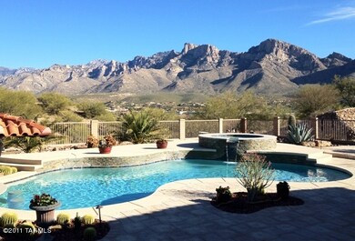 Pool/Spa & Views.