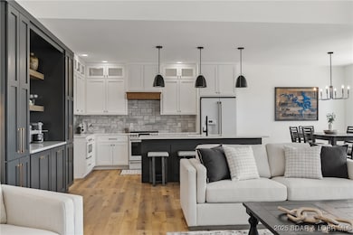 128 Palisades Yacht Club Dr unit 2, Lake Ozark, MO 65049 - photo 3