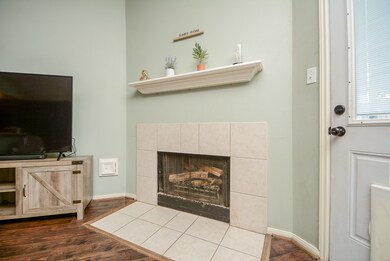 32003 Anne Ln, Pinehurst, TX 77362 - photo 4