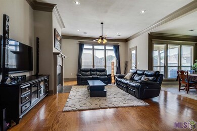 You will love this open floor plan...notice the wa