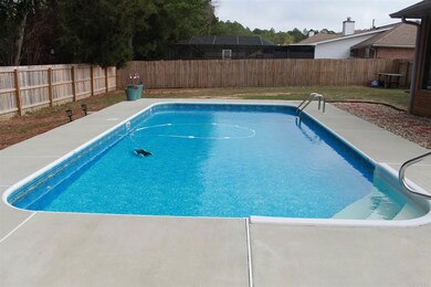 2400 Ursula Ln, Pensacola, FL 32526 - photo 3