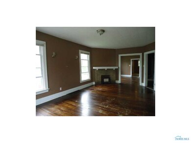 Living Room. Upper unit