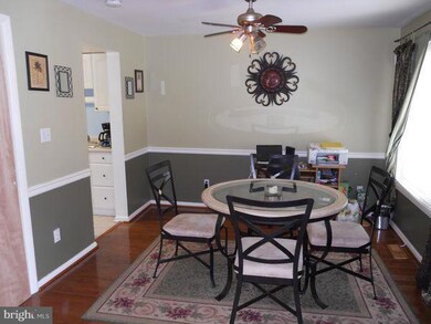 25 Eastford Ct unit 425, Parkville, MD 21234 - photo 4