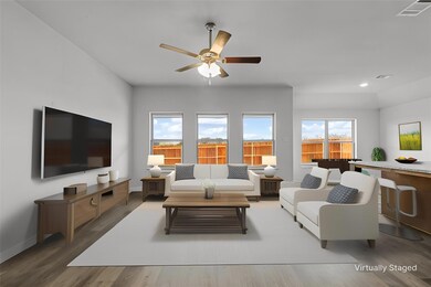 1404 Dry Creek Dr, Cleburne, TX 76033 - photo 2