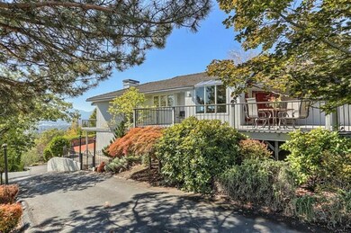 1037 NW Starlite Place, Grants Pass, OR 97526 - photo 5