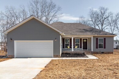116 Doak St, Shelbyville, TN 37160 - photo 2