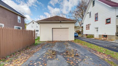 23 Briggs St, Johnstown, NY 12095 - photo 4
