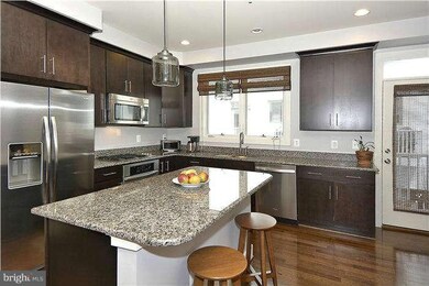 811 N Alfred St, Alexandria, VA 22314 - photo 5