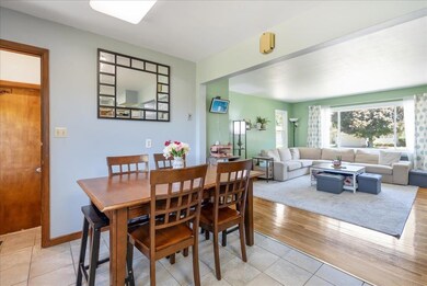 126 N Genevieve St, Cedar Falls, IA 50613 - photo 6