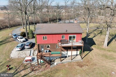 369 Snyder Rd, Reading, PA 19605 - photo 4