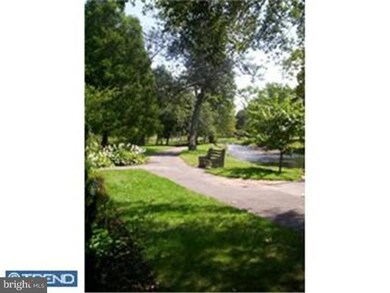 207 S 7th Ave, Reading, PA 19611 - photo 4