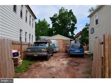 145 Seaman St, New Brunswick, NJ 08901 - photo 2