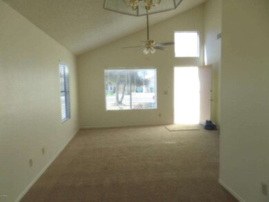 2509 N 90TH LN LIV RM 1