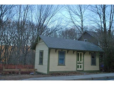 17 Farnum Pike, Smithfield, RI 02917 - photo 3