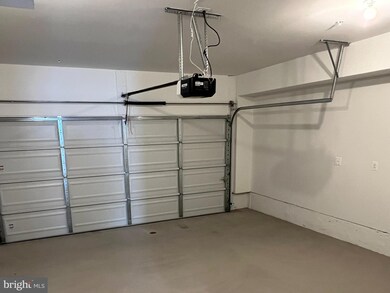 2139 Tysons Ridgeline Rd, Pimmit Hills, VA 22043 - photo 5