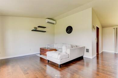 8349 Barboullat St SW, Olympia, WA 98512 - photo 5