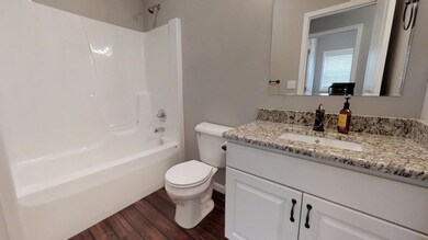 913 E Barker St, Tuscola, IL 61953 - photo 3