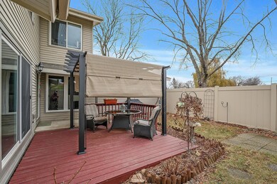 Complete privacy in the fully fenced courtyard