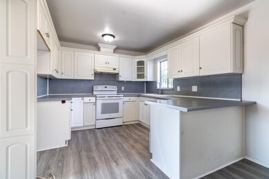 N Magnolia Ave. Farmersville-6