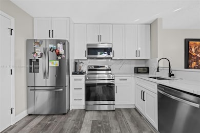 10997 Long Boat Dr, Hollywood, FL 33026 - photo 4