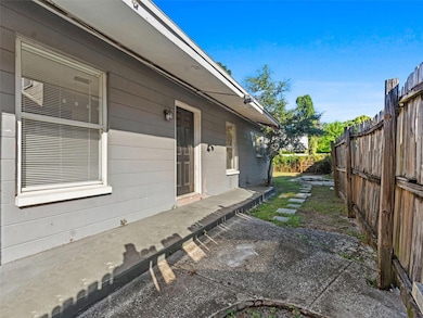 1311 W Lemon St, Tampa, FL 33606 - photo 5