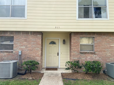 2-story, 2 bedroom, 2-2-1/2 bath
