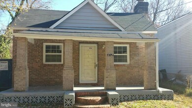 612 Nova Ave, Capitol Heights, MD 20743 - photo 2