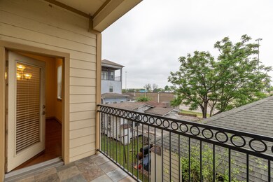 1607 Bass St unit B, Houston, TX 77007 - photo 2